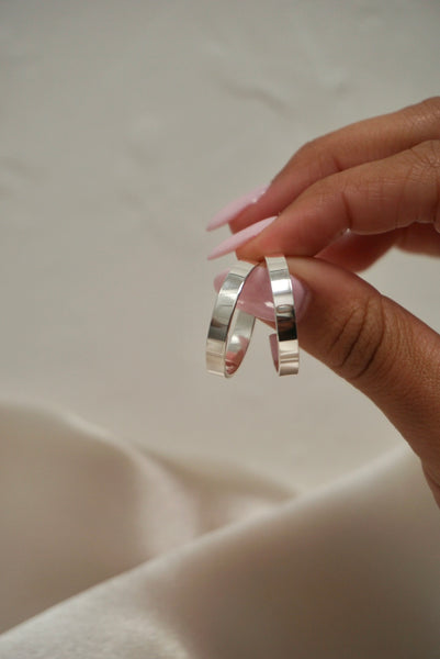 Medium chunky hoops