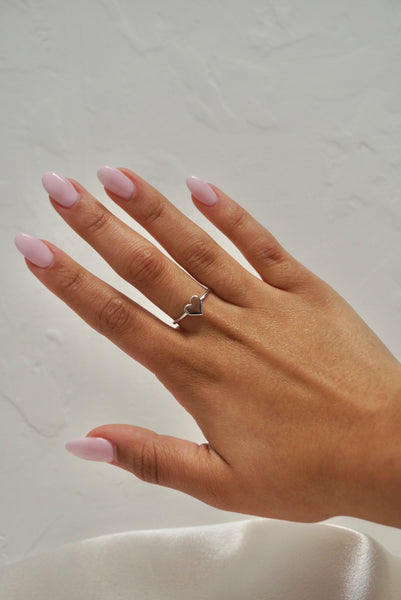 Dainty heart ring